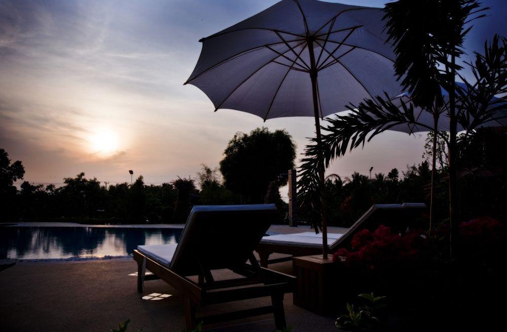 Jaroenrat Resort Samut Songkhram Εξωτερικό φωτογραφία