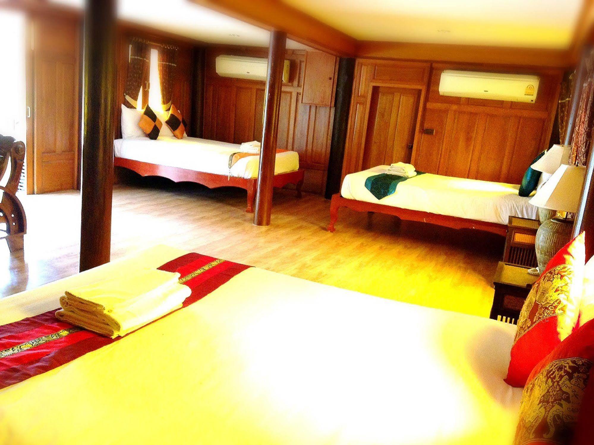 Jaroenrat Resort Samut Songkhram Εξωτερικό φωτογραφία